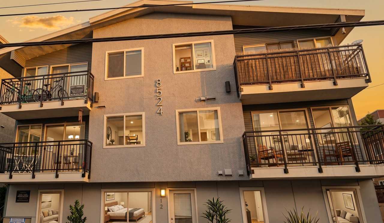 Phinney 12 Apartments - Photo 3 of 5