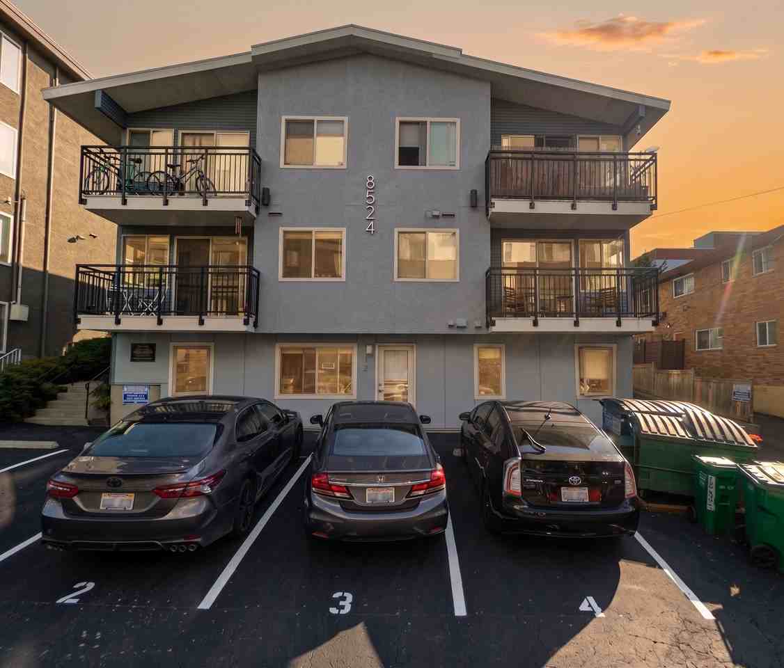 Phinney 12 Apartments - Photo 5 of 5