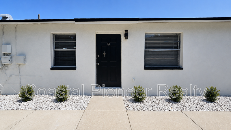 3144 Huron Ave #A - Photo 3 of 23