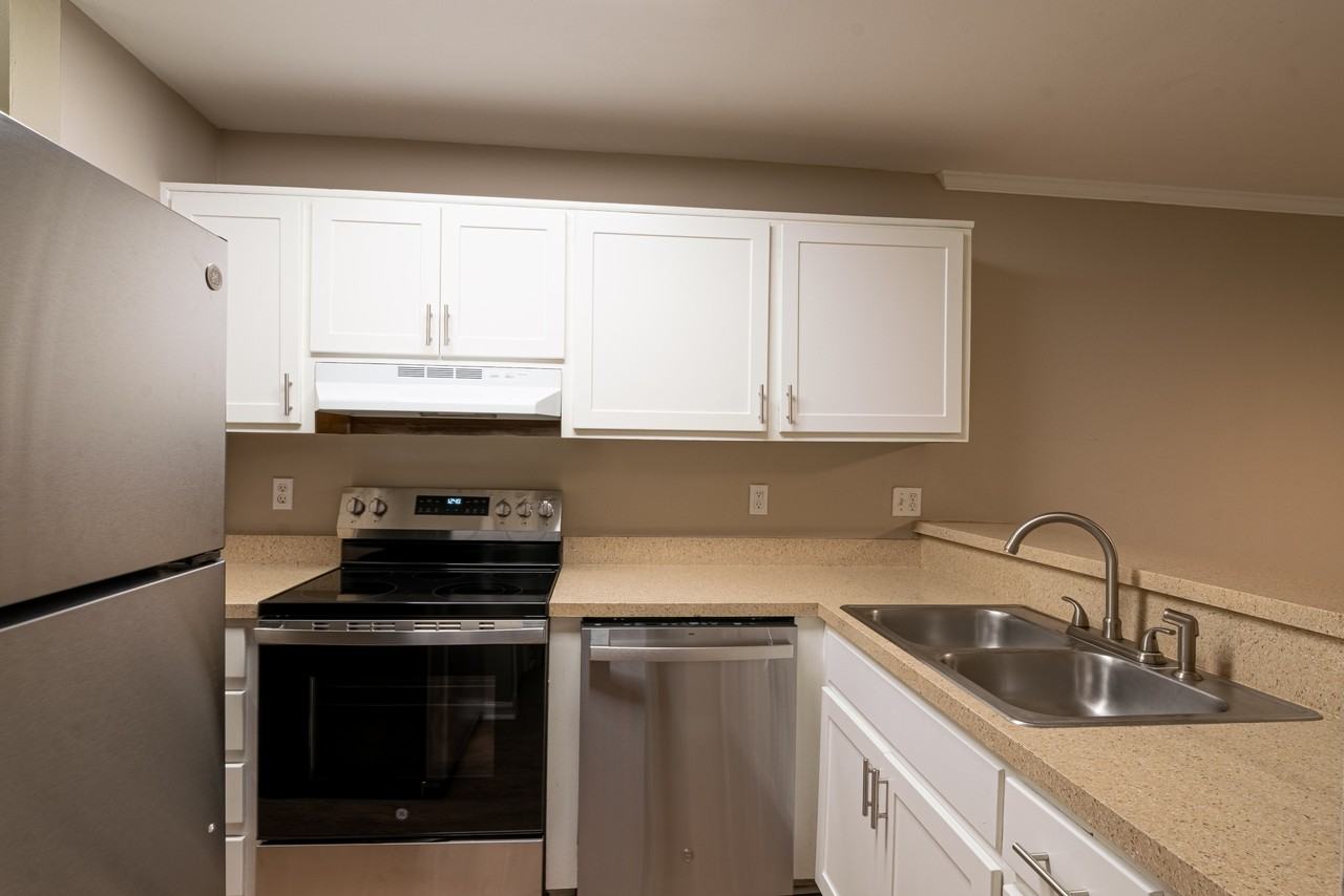 3210 Tanager CourtUnit A #3210A - Photo 2 of 17