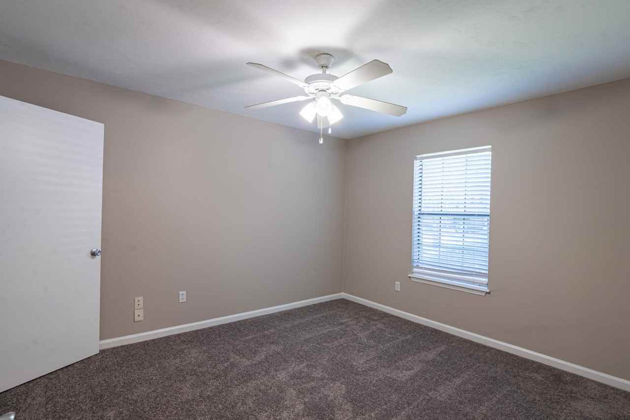 3210 Tanager CourtUnit A #3210A - Photo 7 of 17