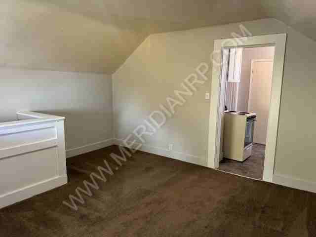 1229 Wall St #2 - Photo 2 of 9