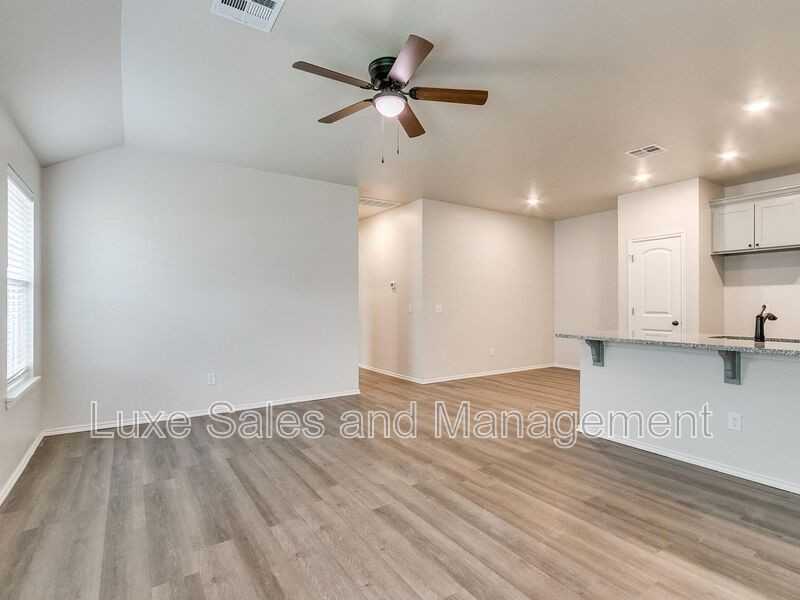 10541 Lawson Place Rd - Photo 3 of 33