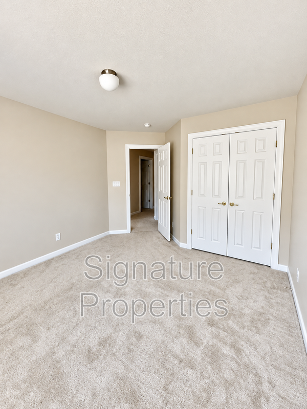 1010 Skiffs Landing Ln - Photo 5 of 14