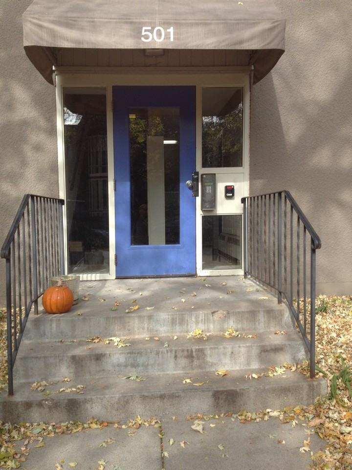 501 Ashland Ave - Photo 2 of 2