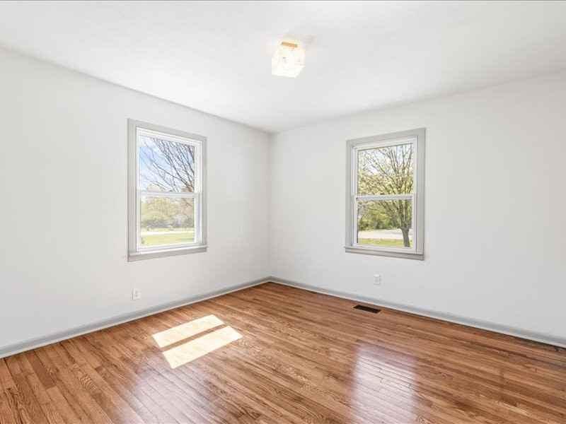 4120 Foley Dr - Photo 7 of 10