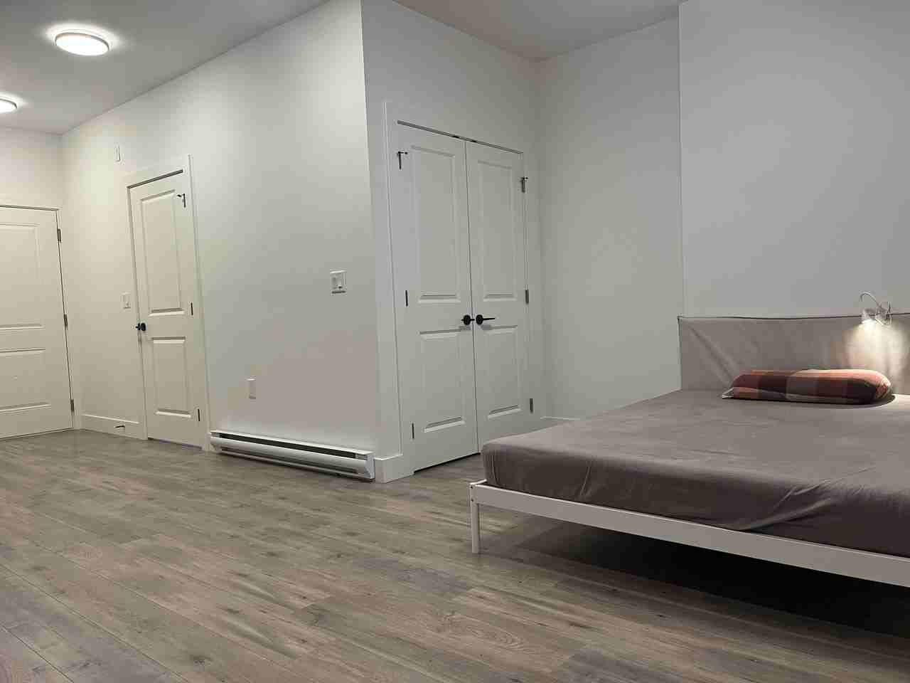 7000 Williams Road - Photo 2 of 8