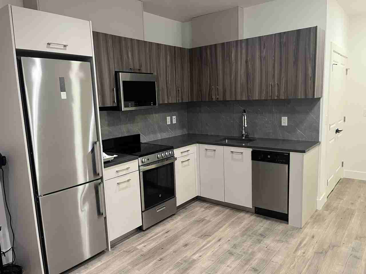 7000 Williams Road - Photo 5 of 8