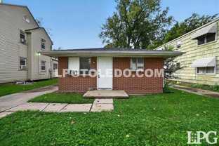 1913 Kensington Rd - Photo 1 of 1