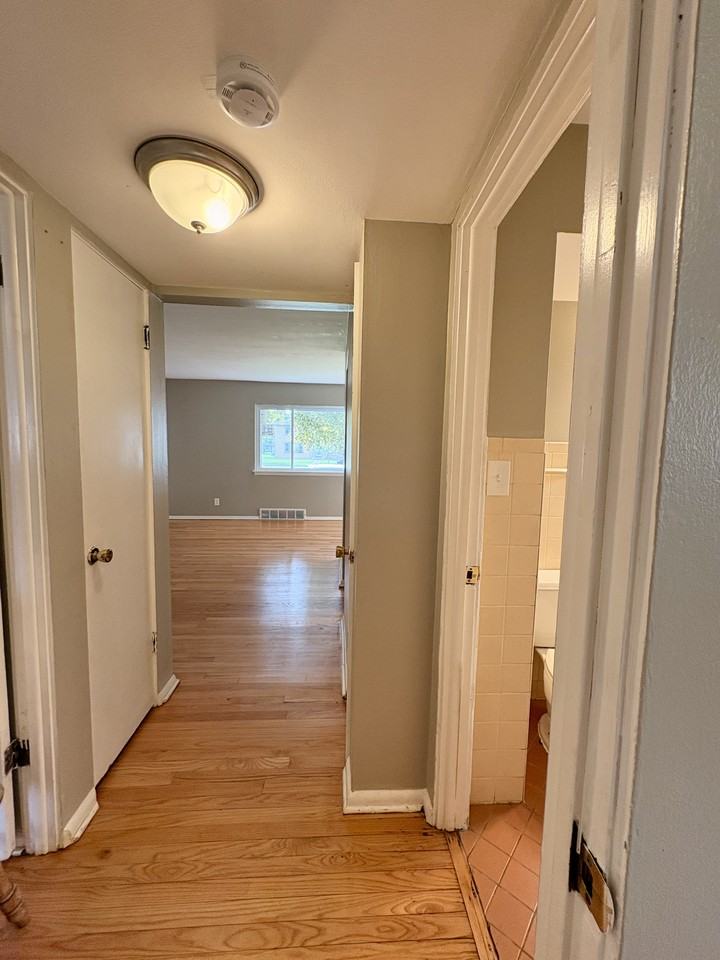 9510 West Capitol Drive - 1Unit 1 #1 - Photo 2 of 9