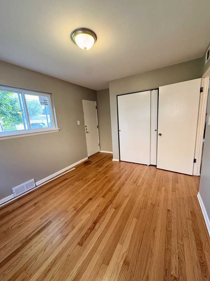 9510 West Capitol Drive - 1Unit 1 #1 - Photo 4 of 9