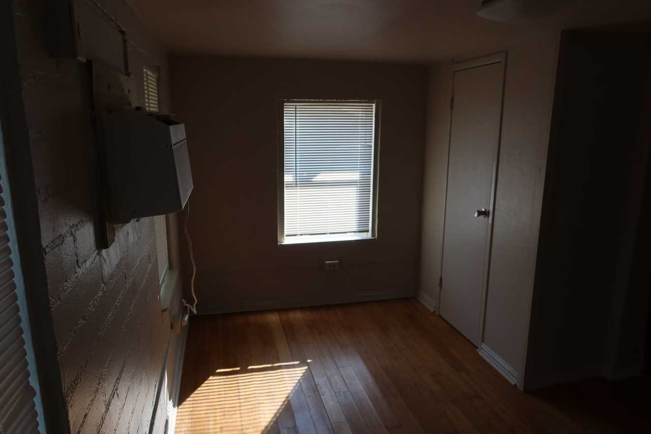 19525 Bee Creek Tavern Rd #3 - Photo 6 of 10