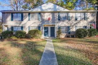 300 Crestview Dr #A - Photo 1 of 1