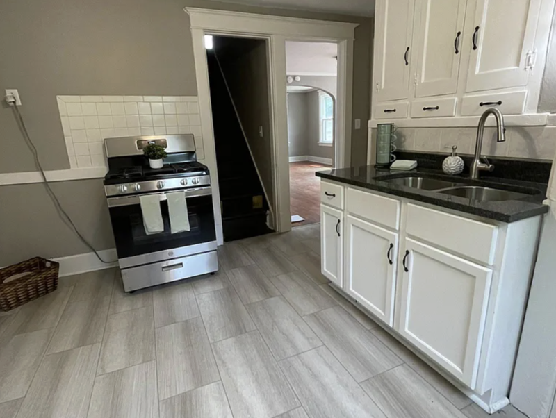 1708 Carney Ave - Photo 2 of 4