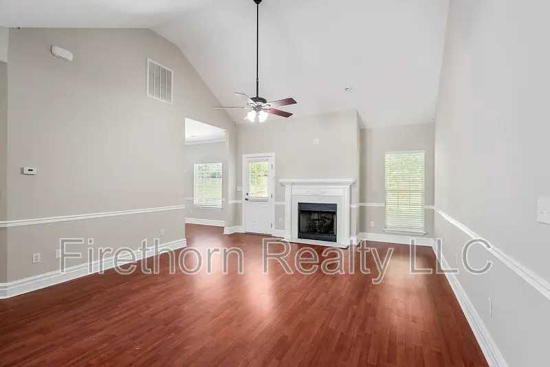 932 Sudlow Lake Rd - Photo 6 of 30