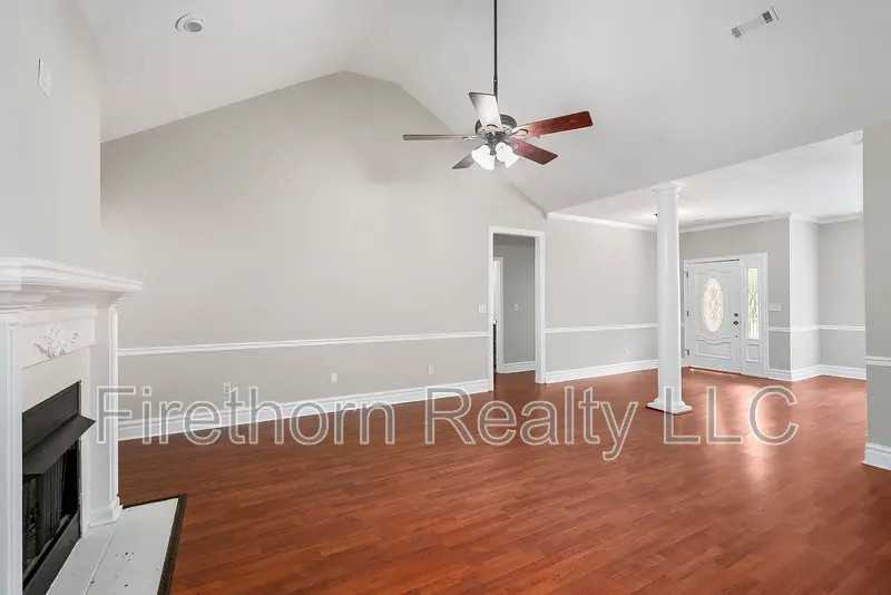 932 Sudlow Lake Rd - Photo 7 of 30