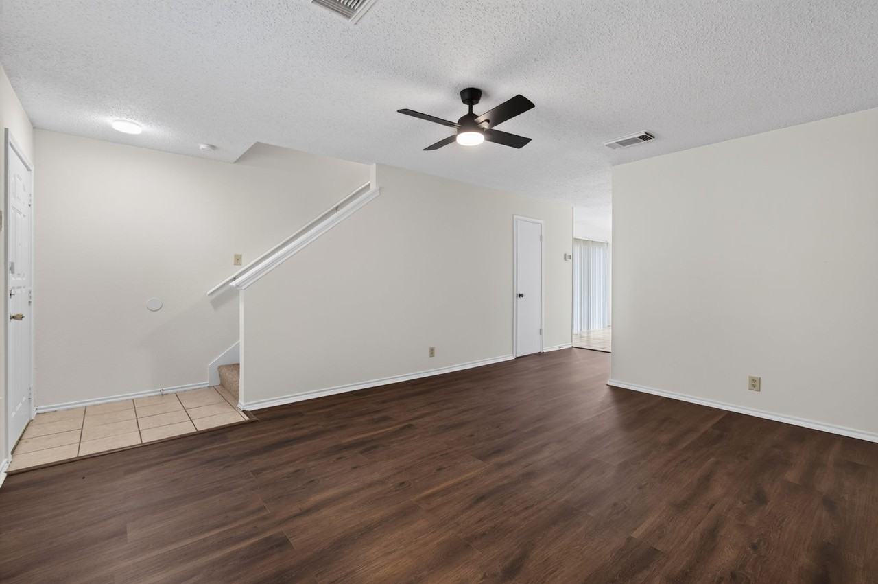 8910 Kenton Mist #1 - Photo 3 of 19