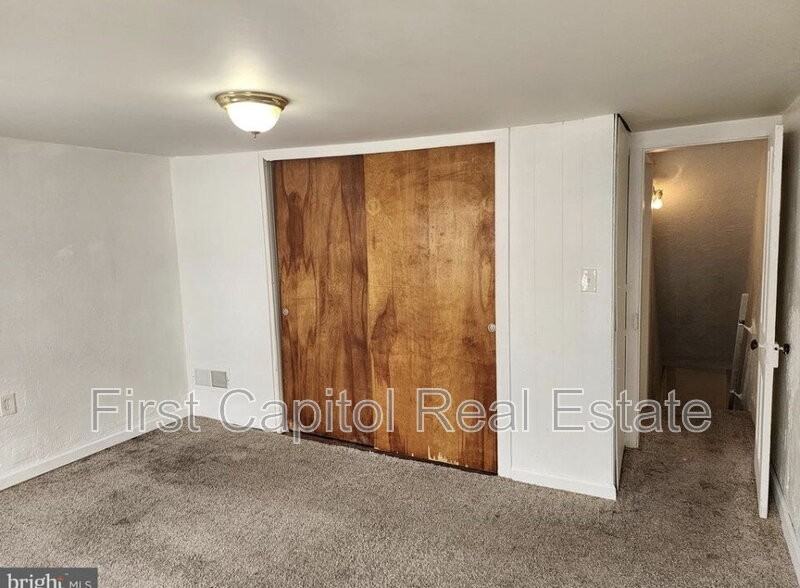 140 S 2nd St - Photo 7 of 14