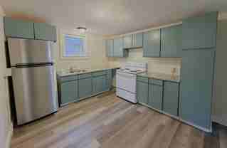 8 Crystal St - Photo 1 of 1
