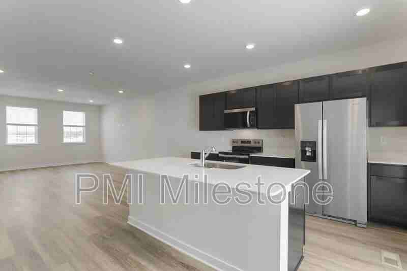 413 Eclipse St - Photo 7 of 33