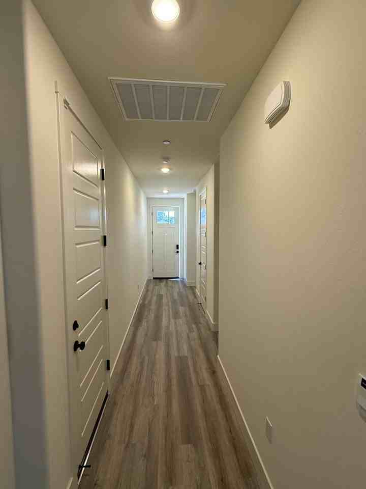 4040 W Babcock Ave - Photo 2 of 22