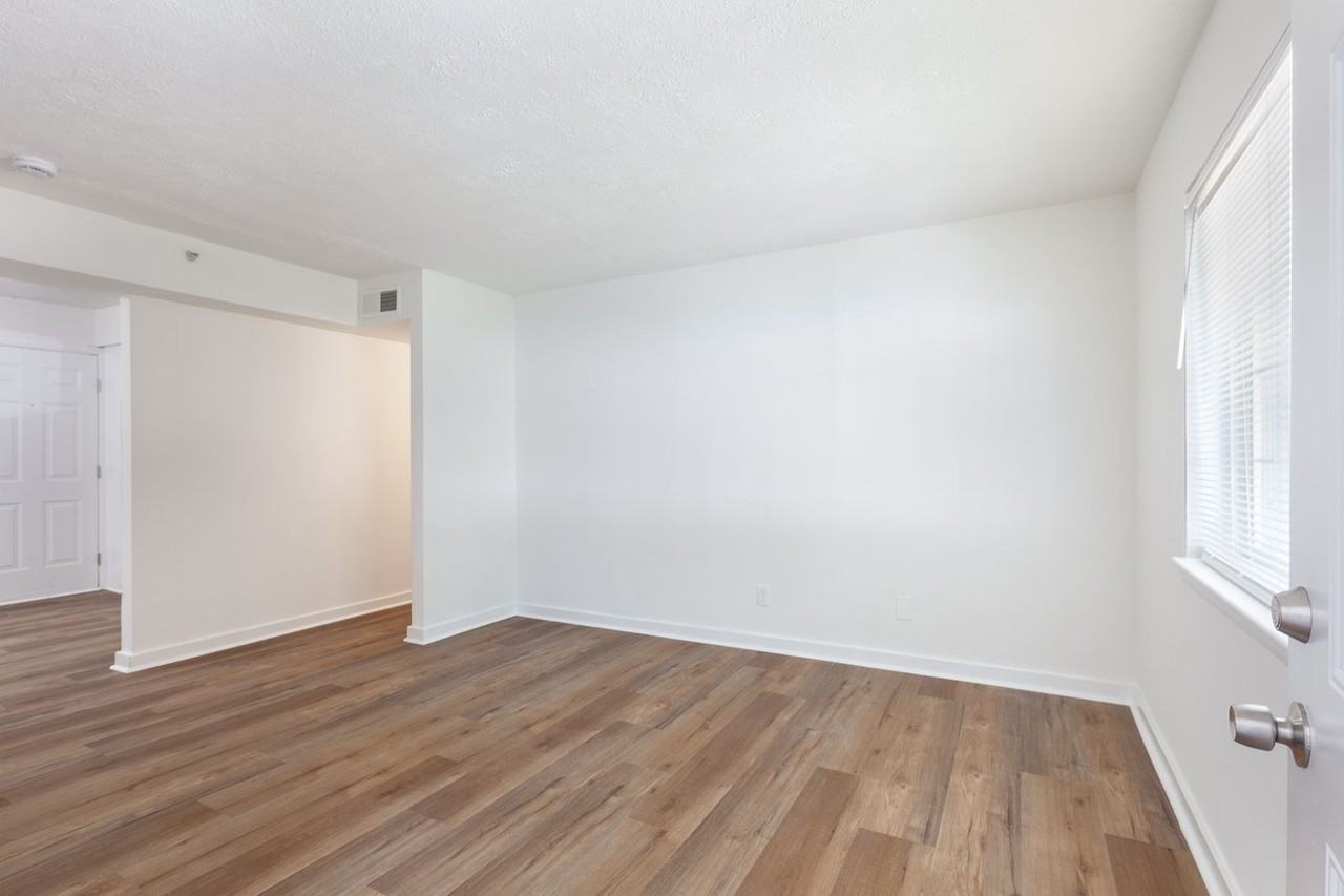 641 Powder Springs St Se #11 - Photo 3 of 23