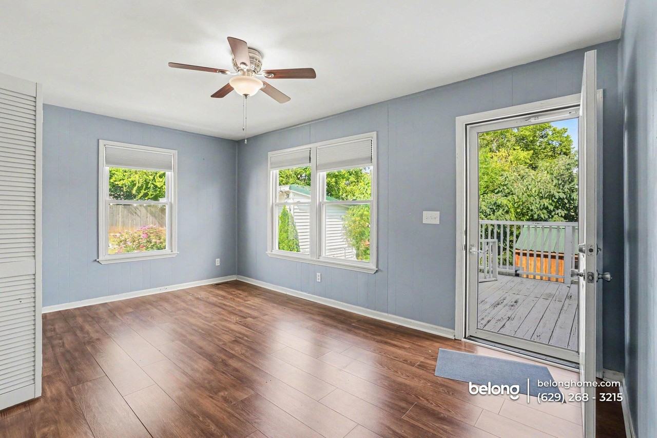 748 22nd Ct N - Photo 5 of 16