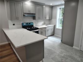 featured image of 858 Bay St #2