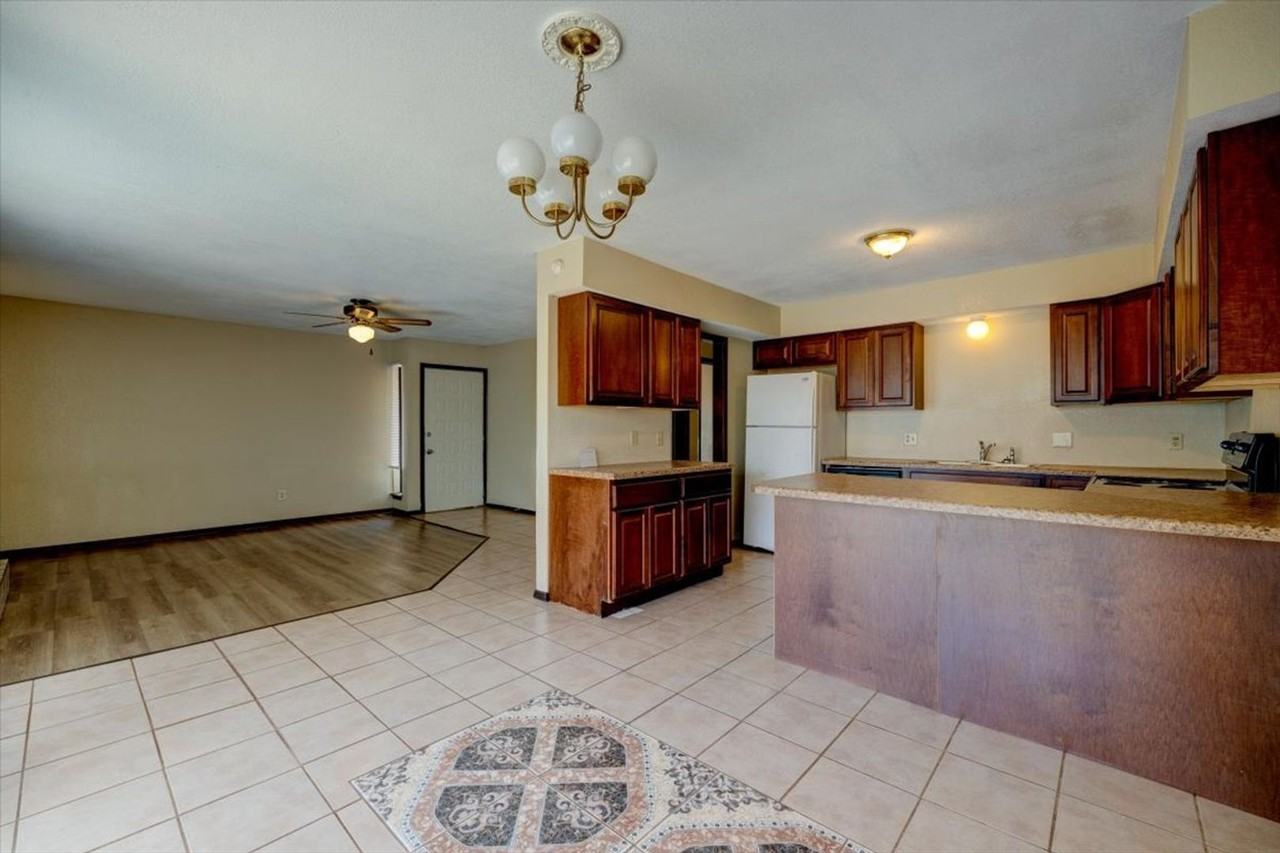 3718 Southwind Ave - Photo 7 of 21