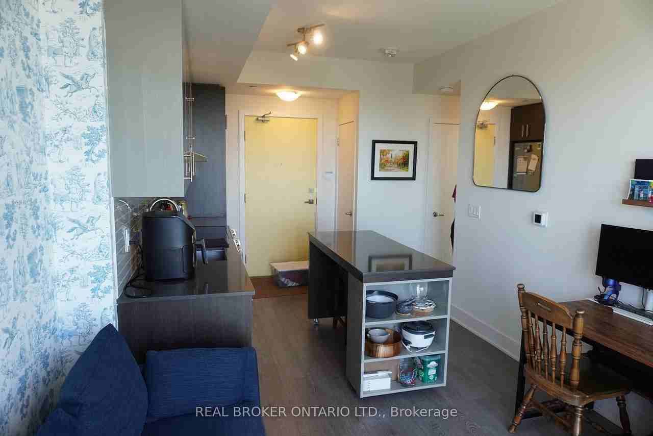 188 Fairview Mall Drive #1908 - Photo 4 of 23