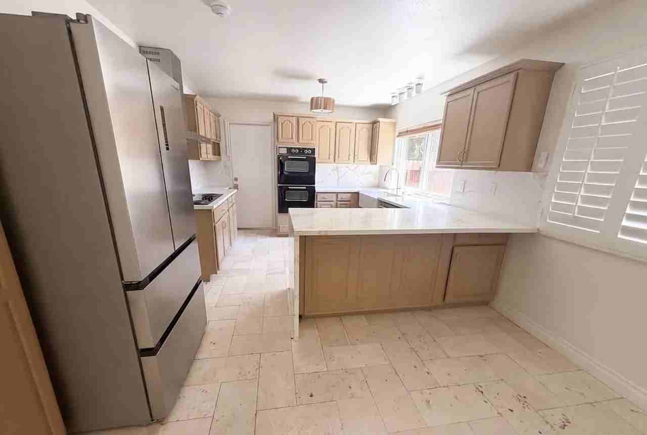 7365 Pomelo Drive - Photo 5 of 9