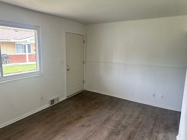 288 North Ave - Photo 6 of 12