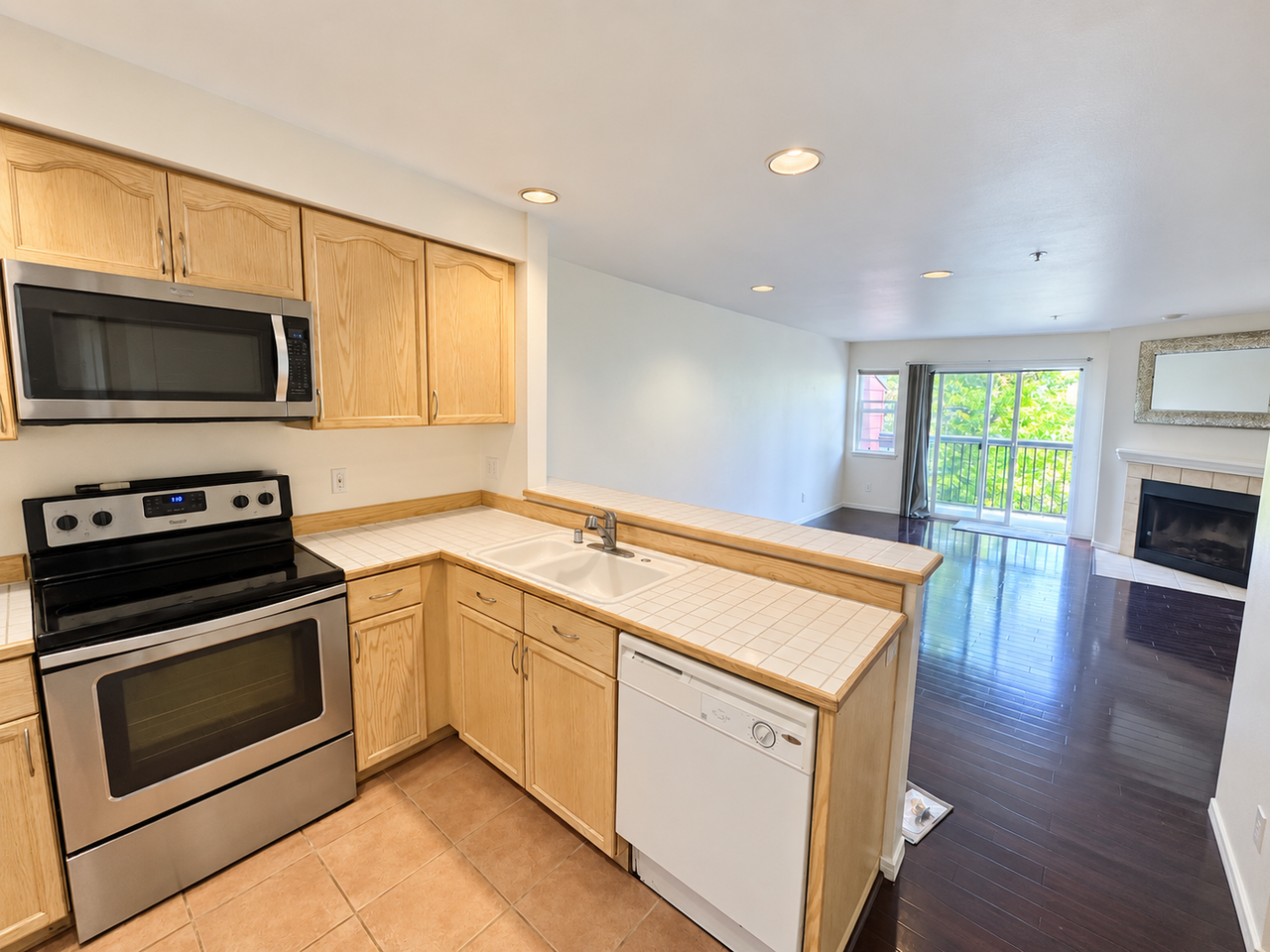 15917 Waynita Way Ne #301 - Photo 7 of 15
