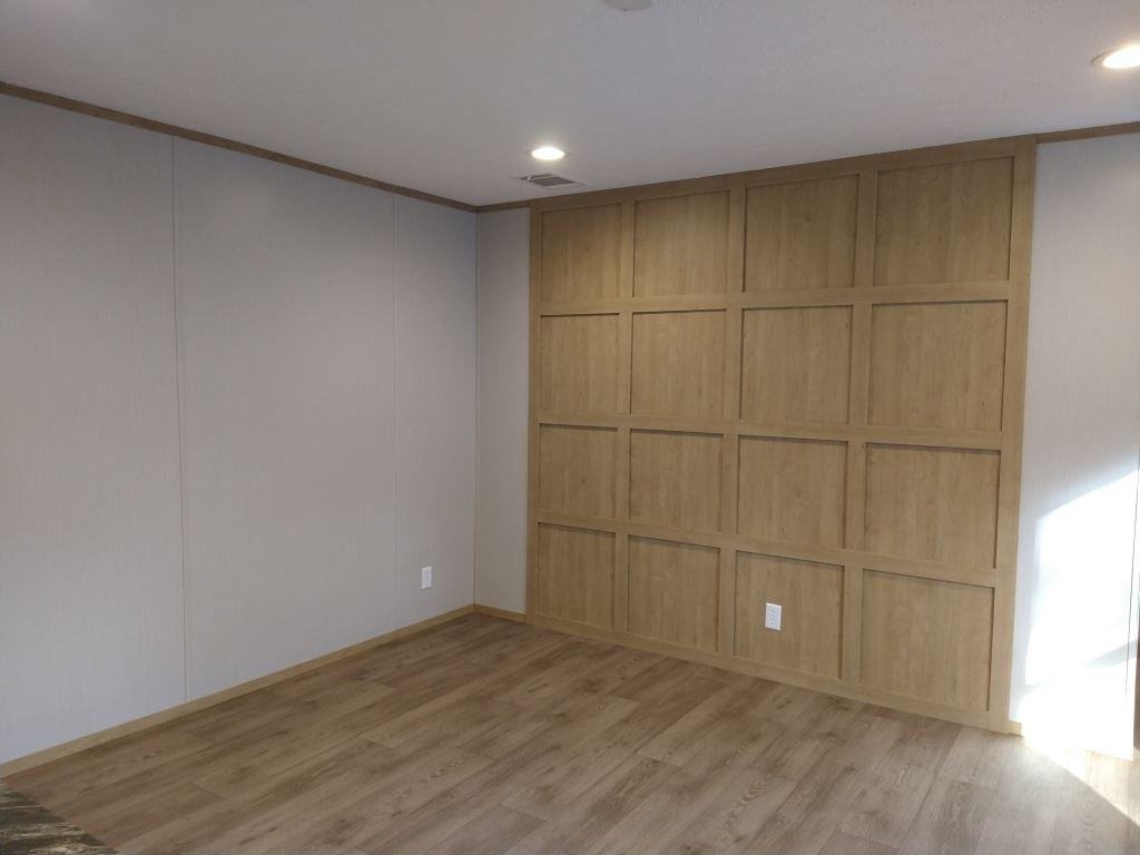 5603 Larry St - Photo 6 of 26