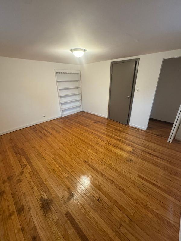59 Washington St - Photo 3 of 12