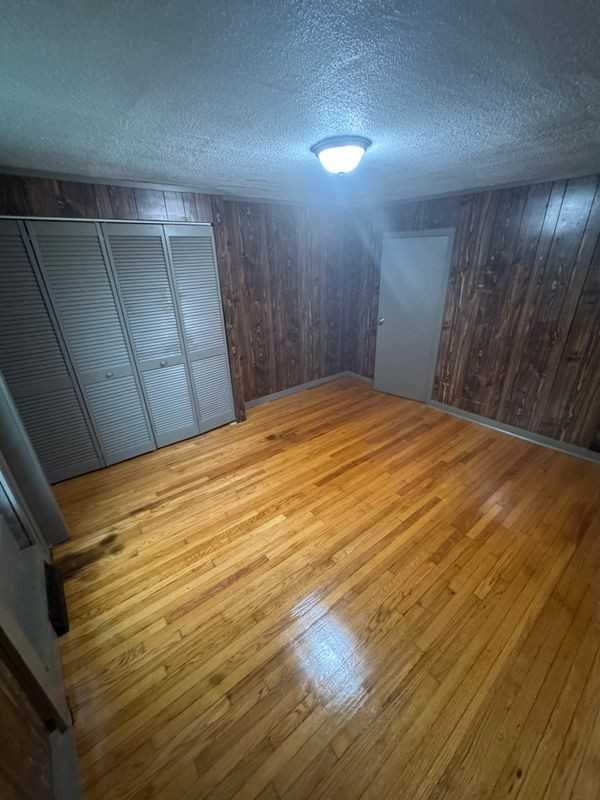 59 Washington St - Photo 5 of 12