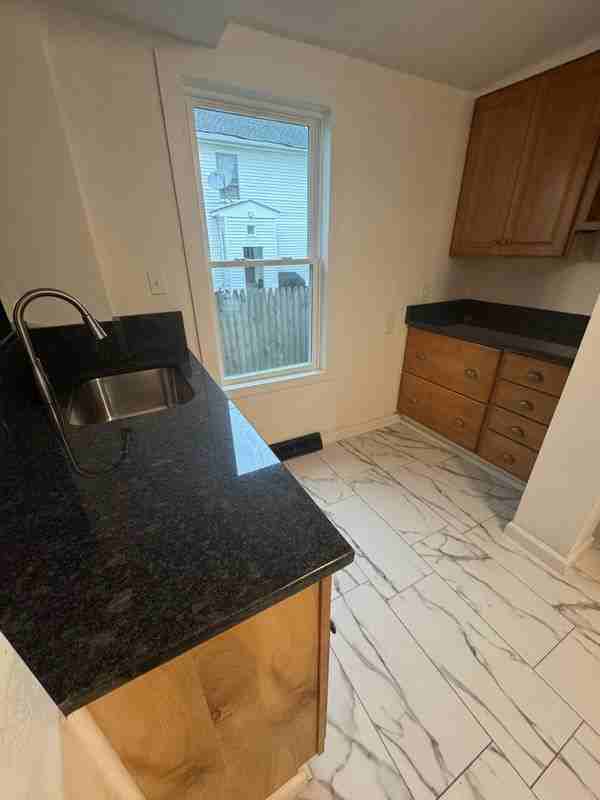 59 Washington St - Photo 6 of 12