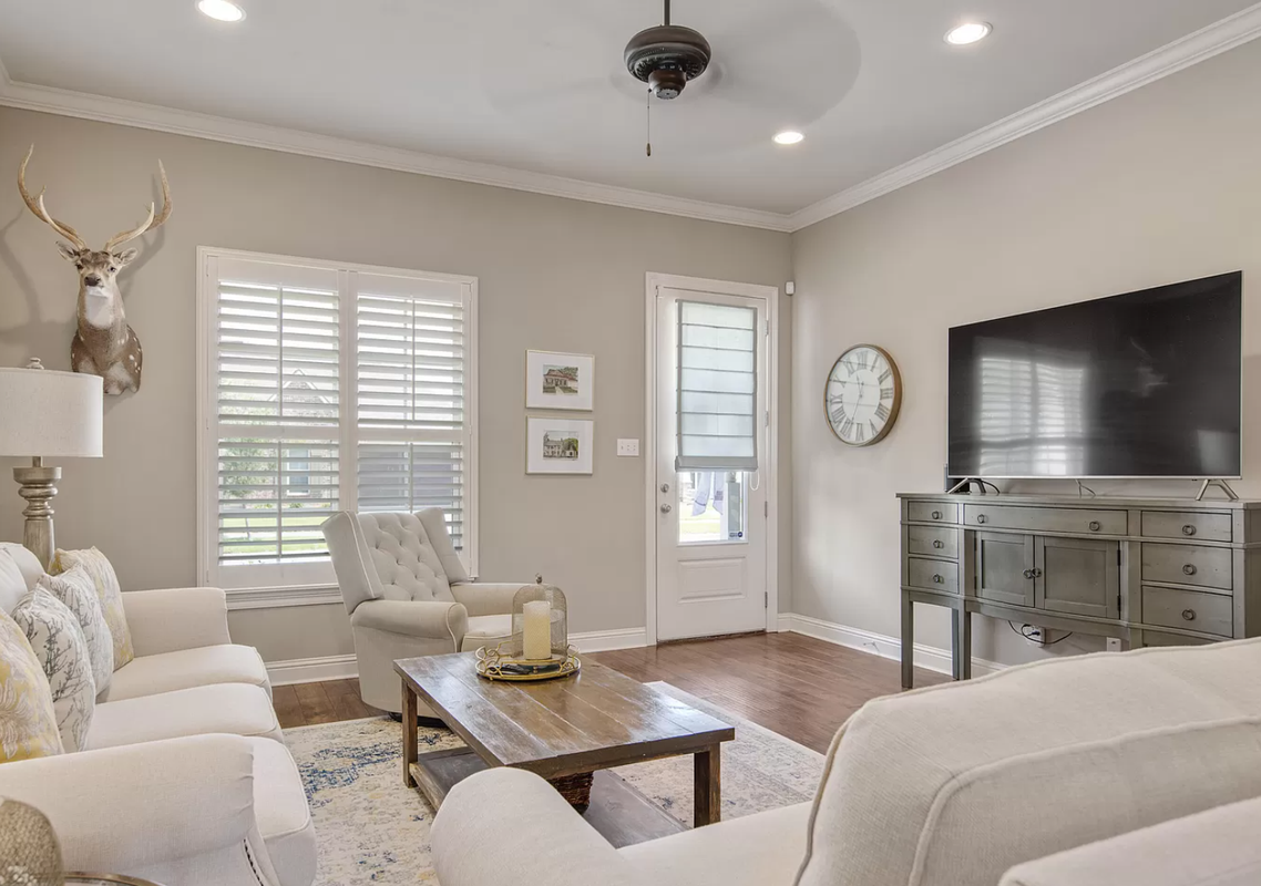 205 Oak Path Dr - Photo 5 of 21