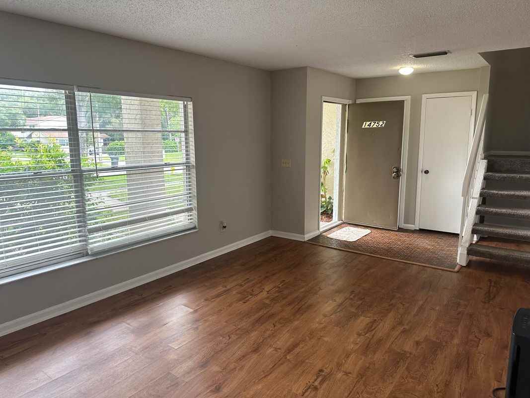 14752 Morning Dr - Photo 5 of 28