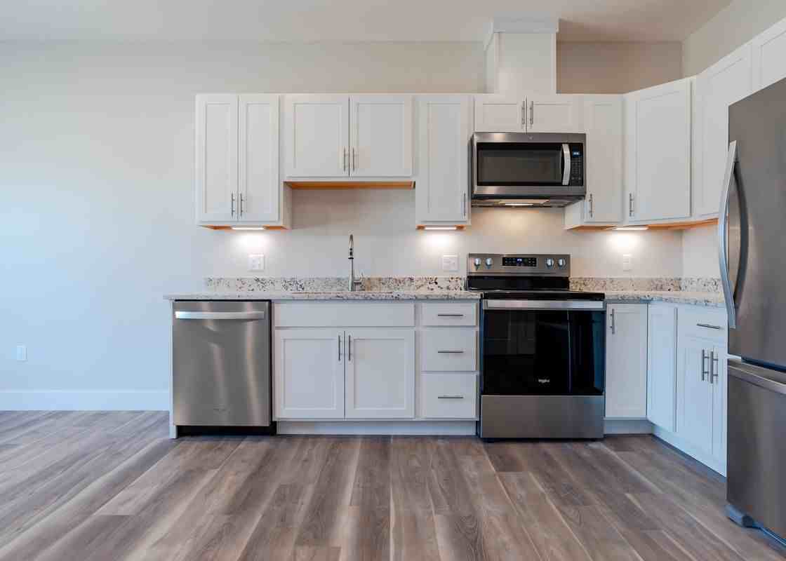 18 Sullivan St ##304 - Photo 4 of 15