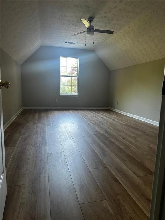 1055 Chatham Rd - Photo 7 of 31