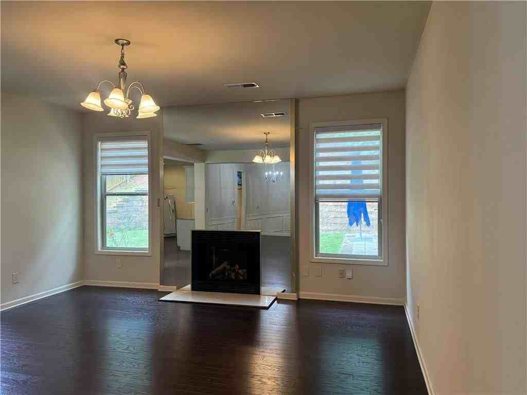 3683 Archgate Ct - Photo 3 of 8