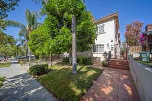 featured image of 715 E Angeleno Ave ##104