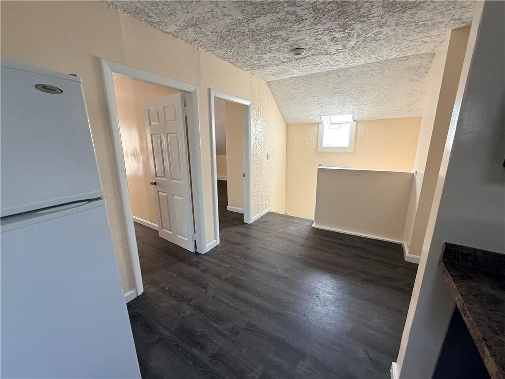 41 Joslin St ##3 - Photo 4 of 9
