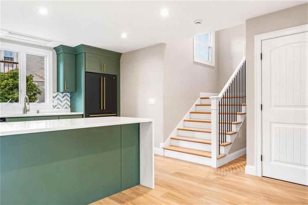 6 Potter St - Photo 7 of 17