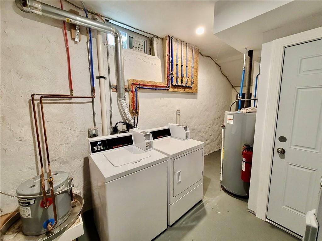 527 Charles St ##2 - Photo 7 of 8