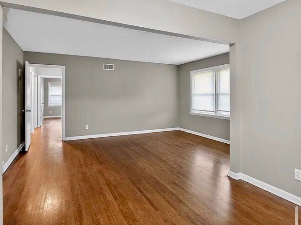 1510 Bonnie Dr - Photo 4 of 10