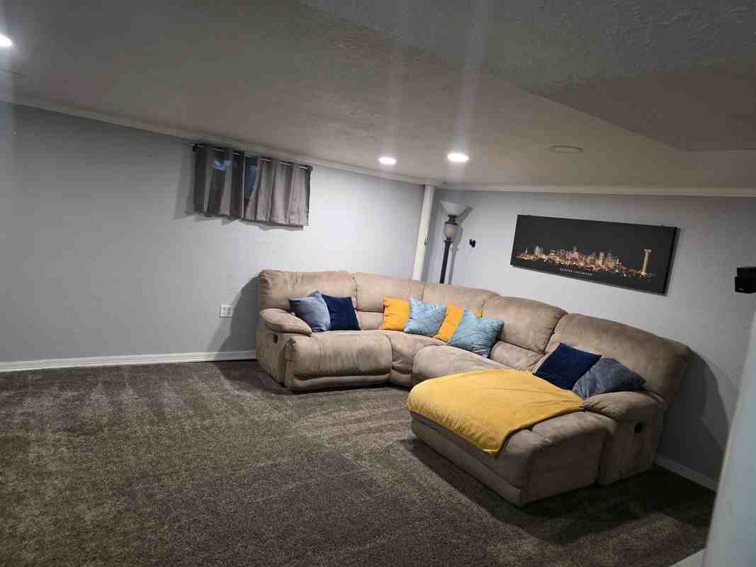 8171 Grant St - Photo 4 of 9