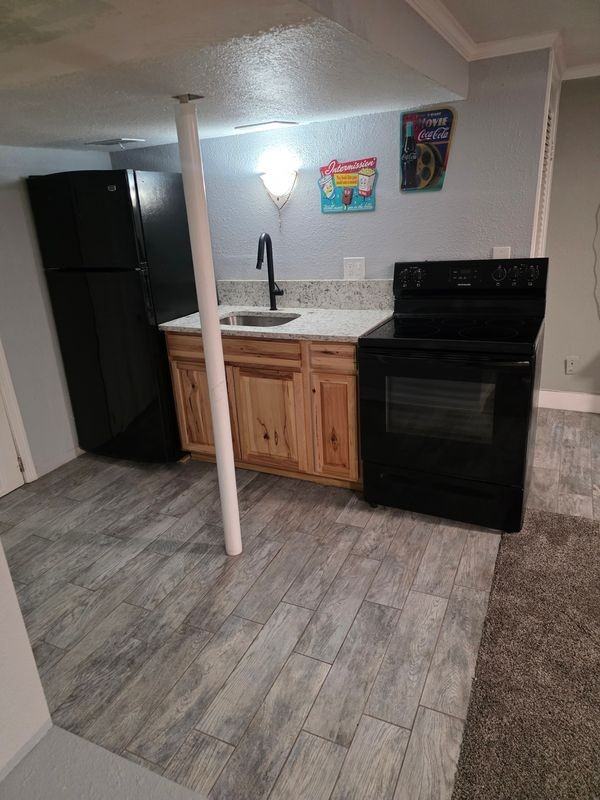 8171 Grant St - Photo 5 of 9