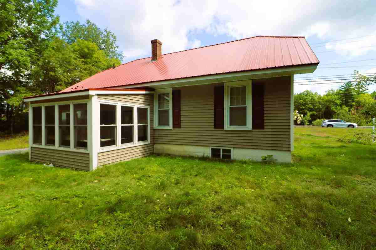 429 Main St - Photo 3 of 19